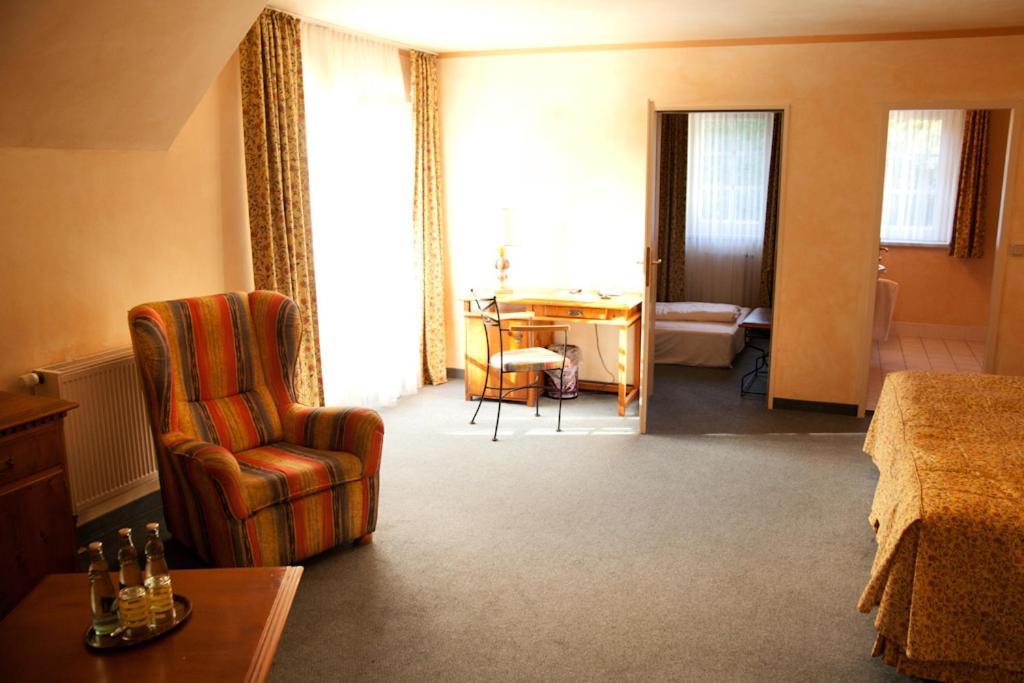 Landgasthof & Hotel Jagdhof Stralsund Pokoj fotografie